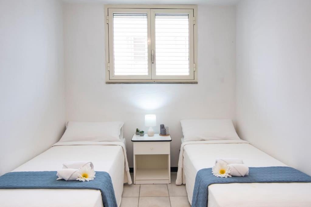 TorregrandeApt.1-Con Terrazzo A Pochi Metri Dal Mare - Free Wi-Fi トッレ・グランデ エクステリア 写真